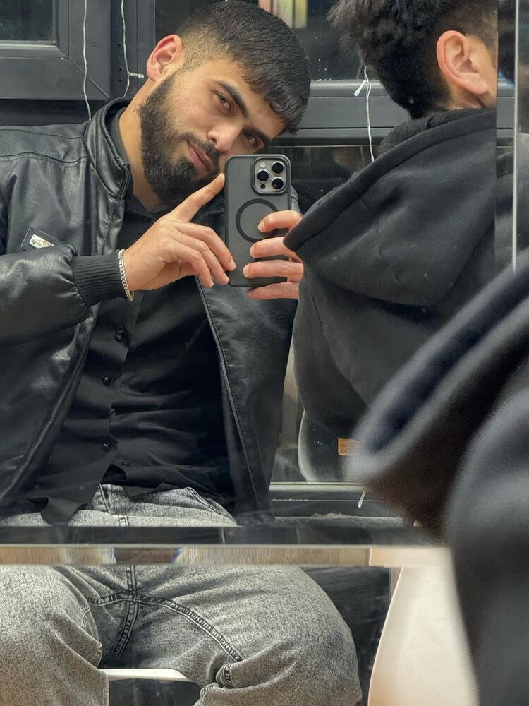  45794173  , 26 ,    