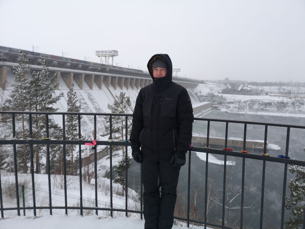  51660643  , 36 ,    -