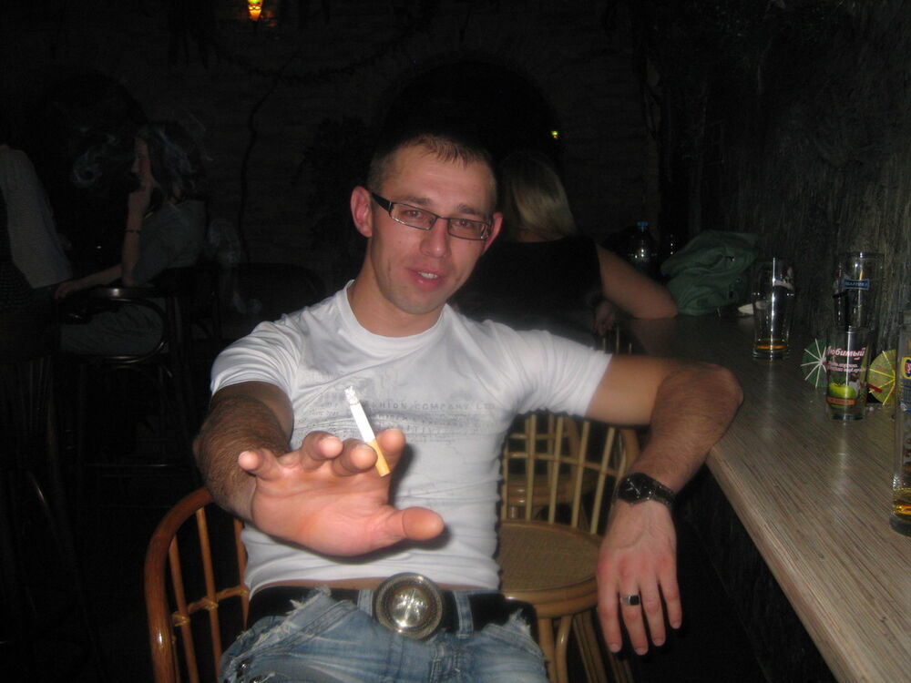  -,   Ivan, 39 ,   