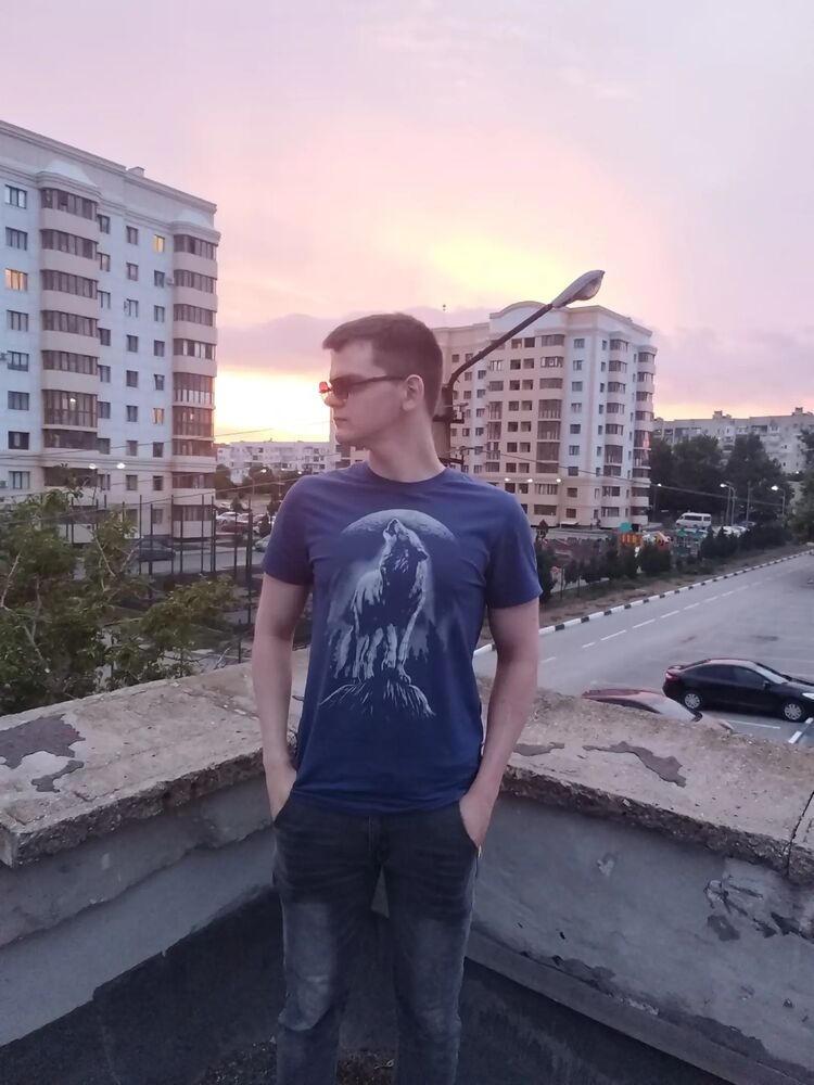  43135393  , 22 ,    