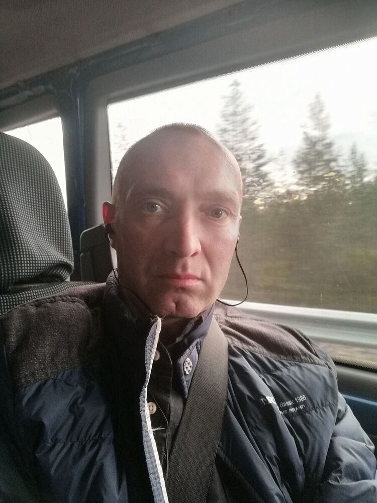  21109823  , 45 ,    