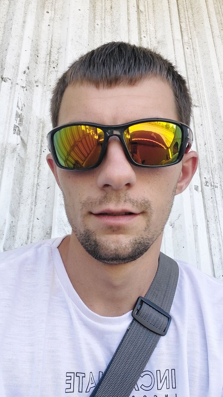  ,   Mikhail, 27 ,   ,   