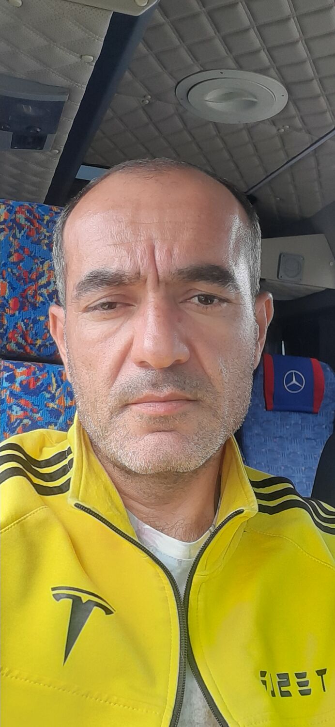  28072713  , 45 ,    