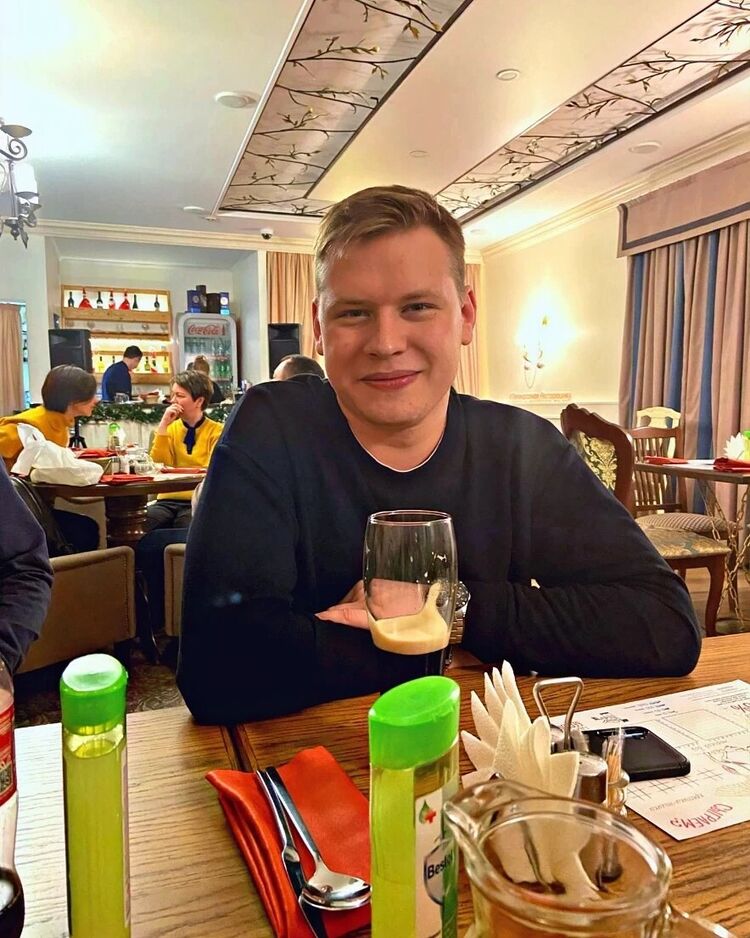  40947513  Dmitry, 31 ,    