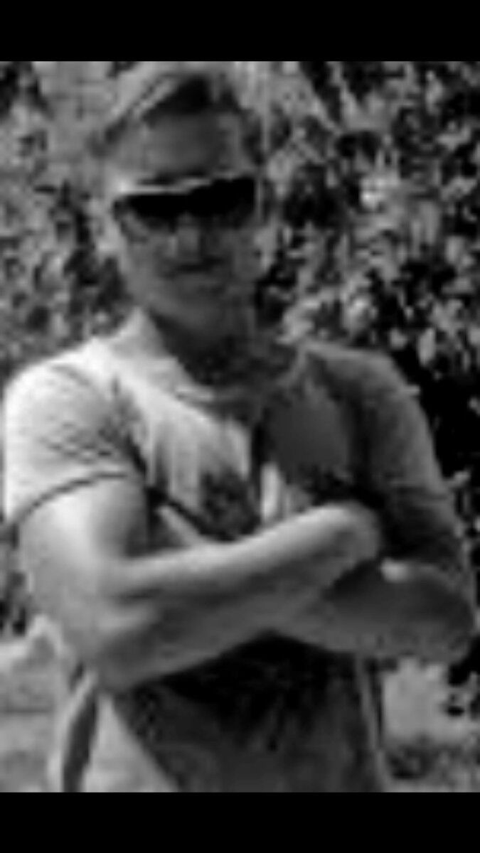  10058693  Oleg, 35 ,     