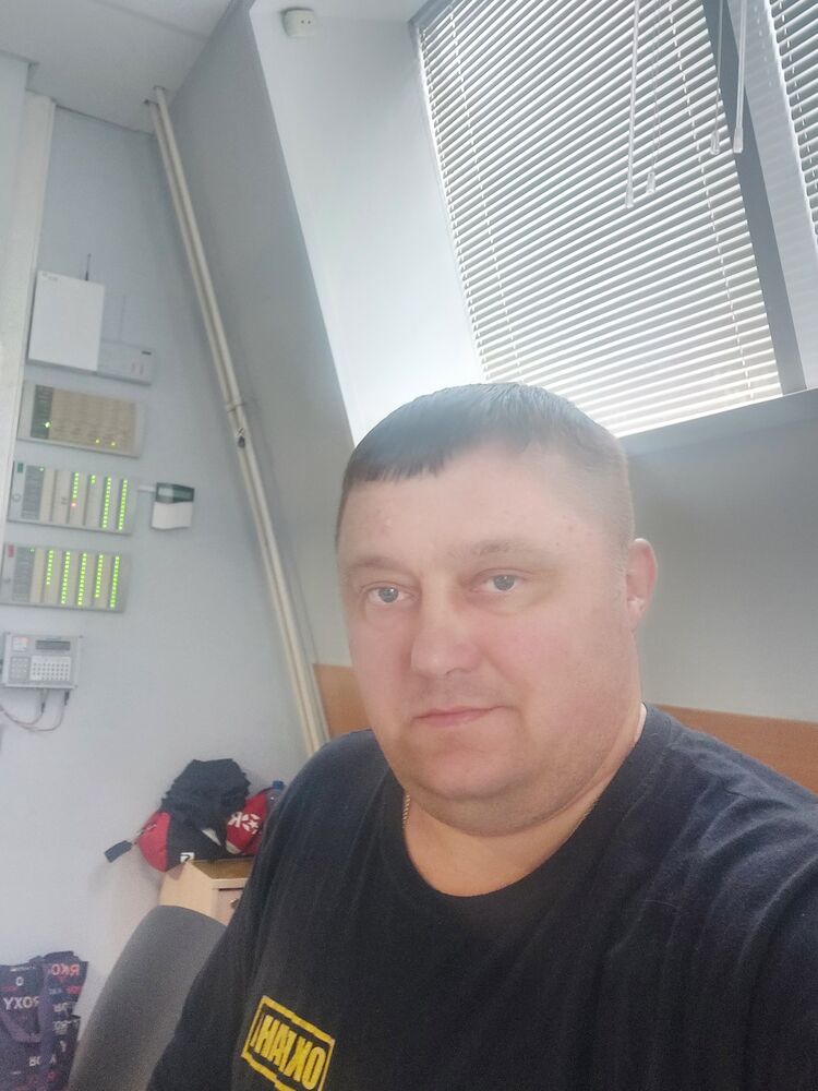  47825693  , 49 ,    