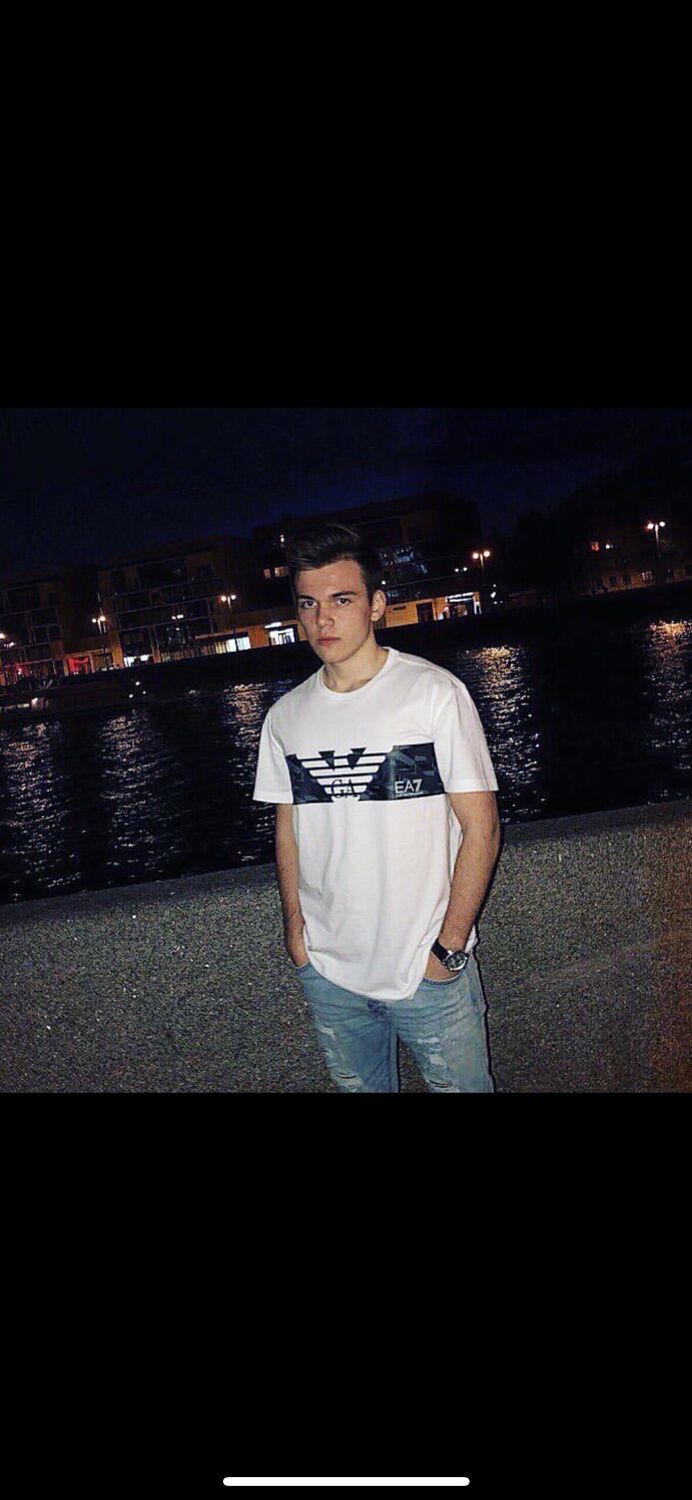  53551863  Sergey, 24 ,    