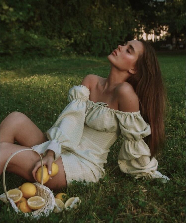  44018403  Oliv, 31 ,    -