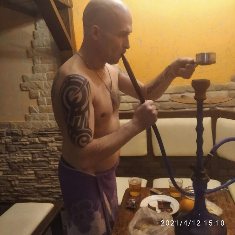 ���� 24126943 ������� �����, 44 ����, ���� ���������� � �����������