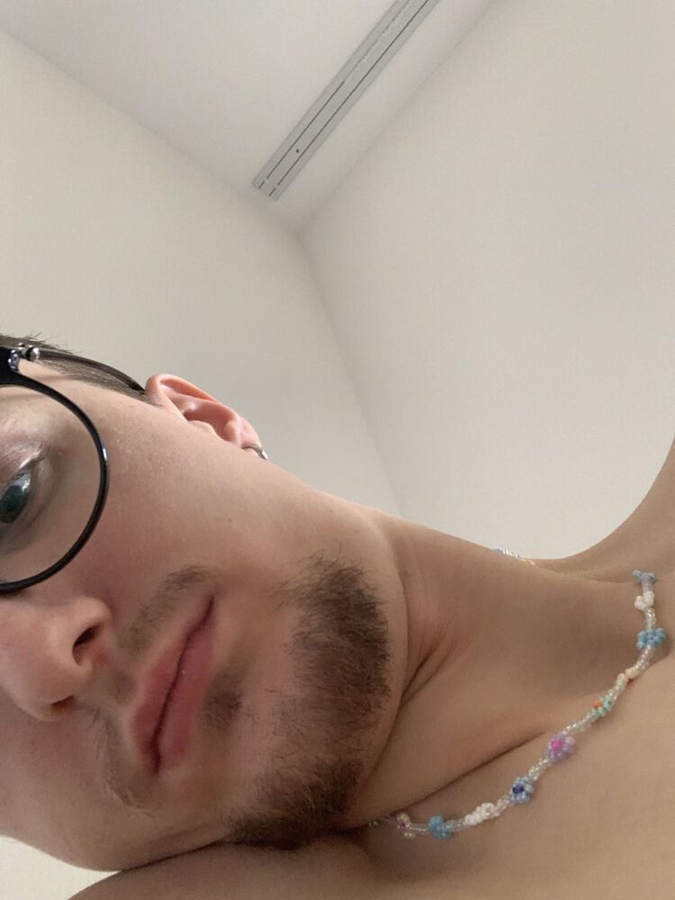  37629323  , 30 ,    -