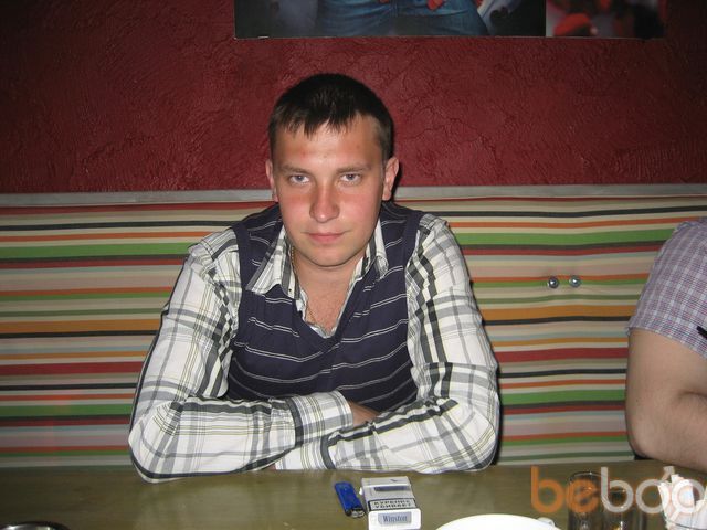  -,   Yuriy, 36 ,   
