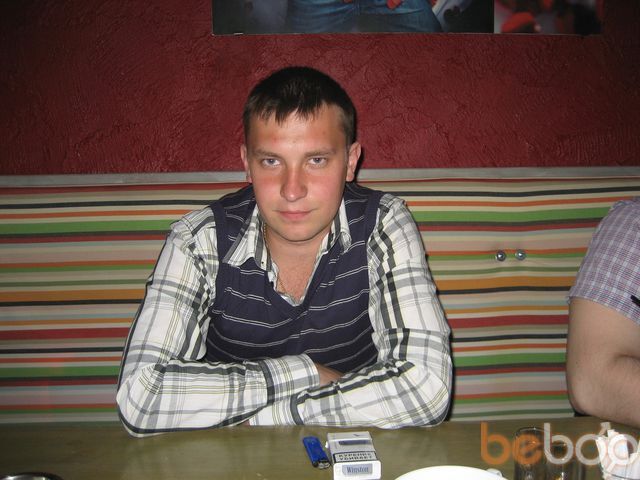  -,   Yuriy, 37 ,   