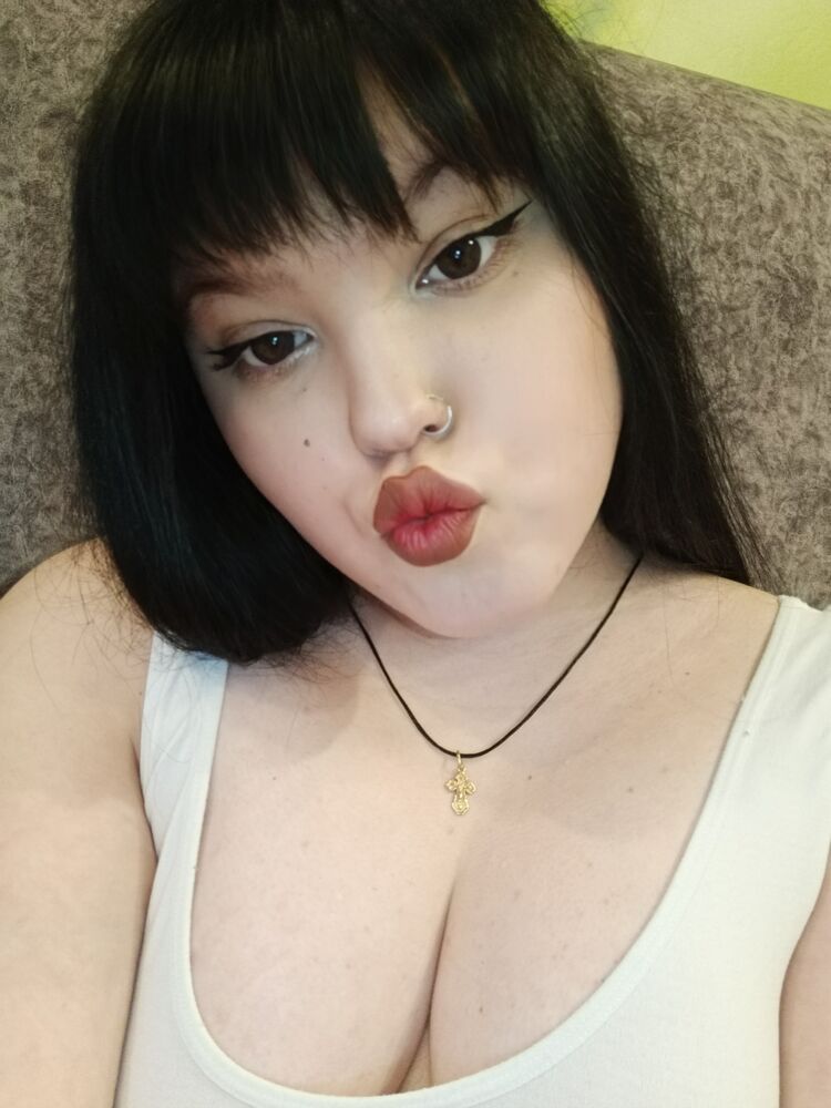  43823483  , 24 ,    