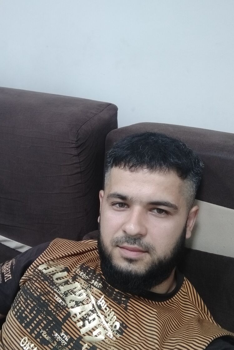  ,   Jonjon, 30 ,   ,   