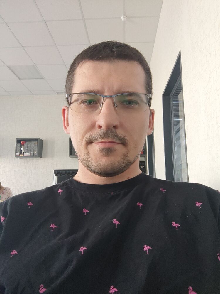  35879853  , 37 ,    