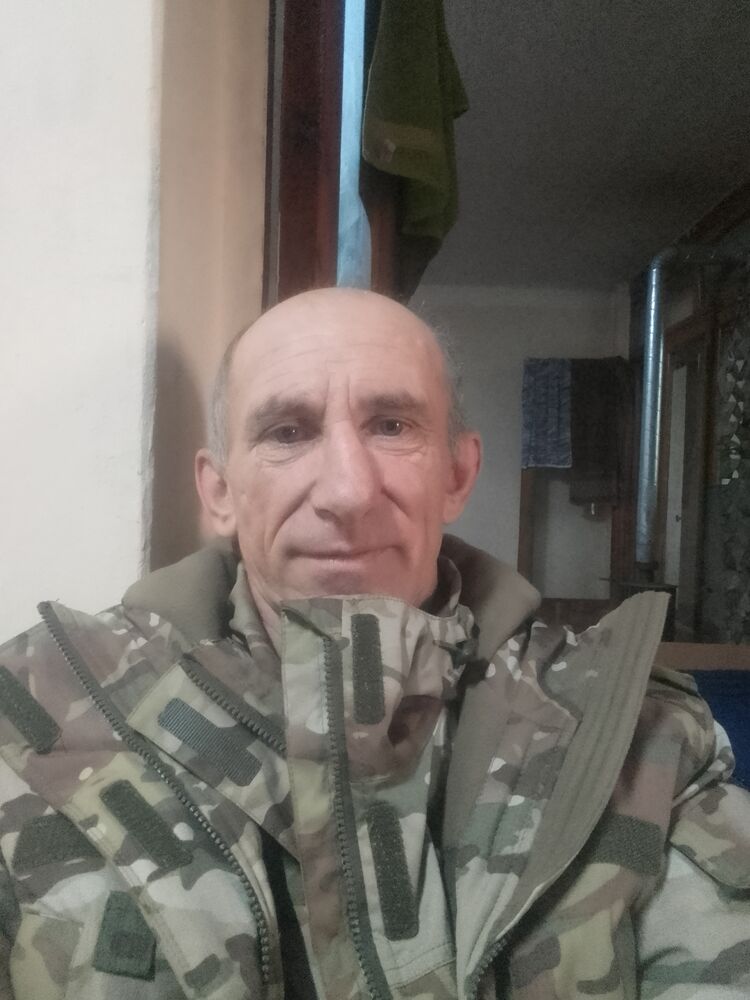  47736303  , 53 ,    