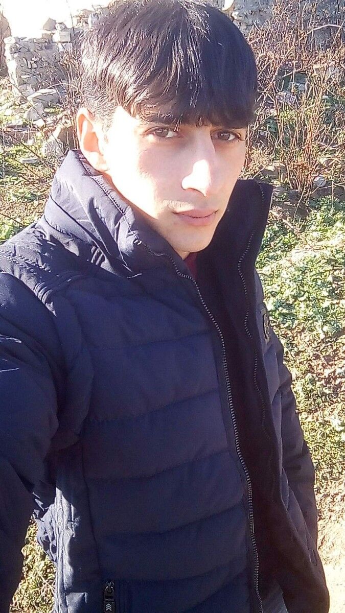  ,   Gevorg, 27 ,   ,   , c 