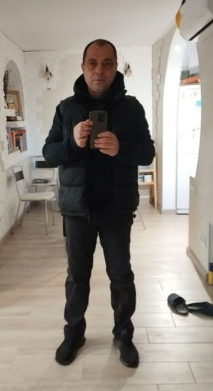 45877533  , 46 ,    