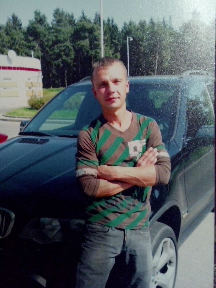  ,   Vasili, 40 ,   