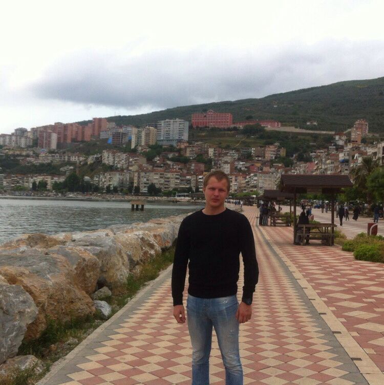  7586983  , 30 ,    --