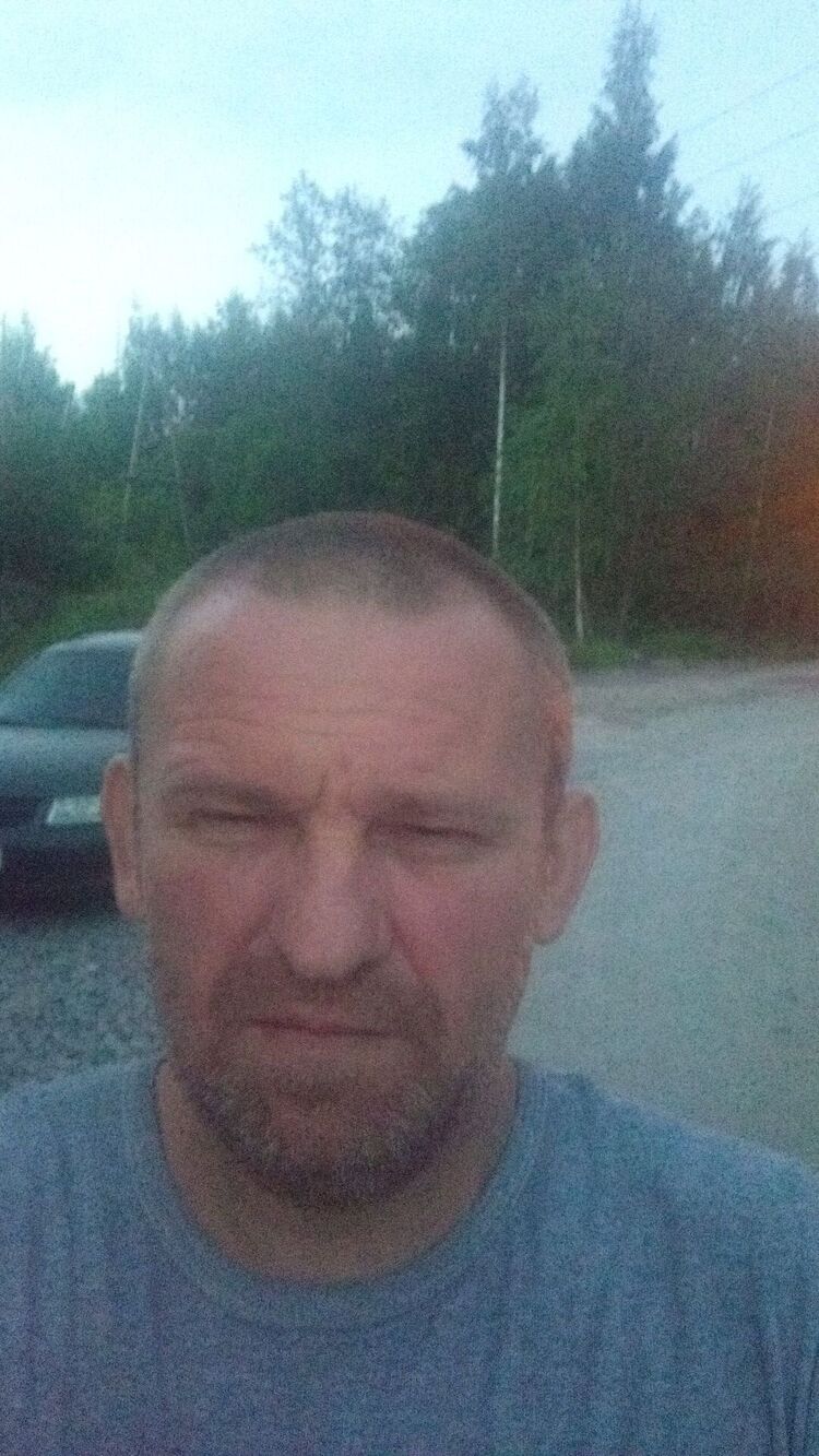  52923573  , 44 ,    