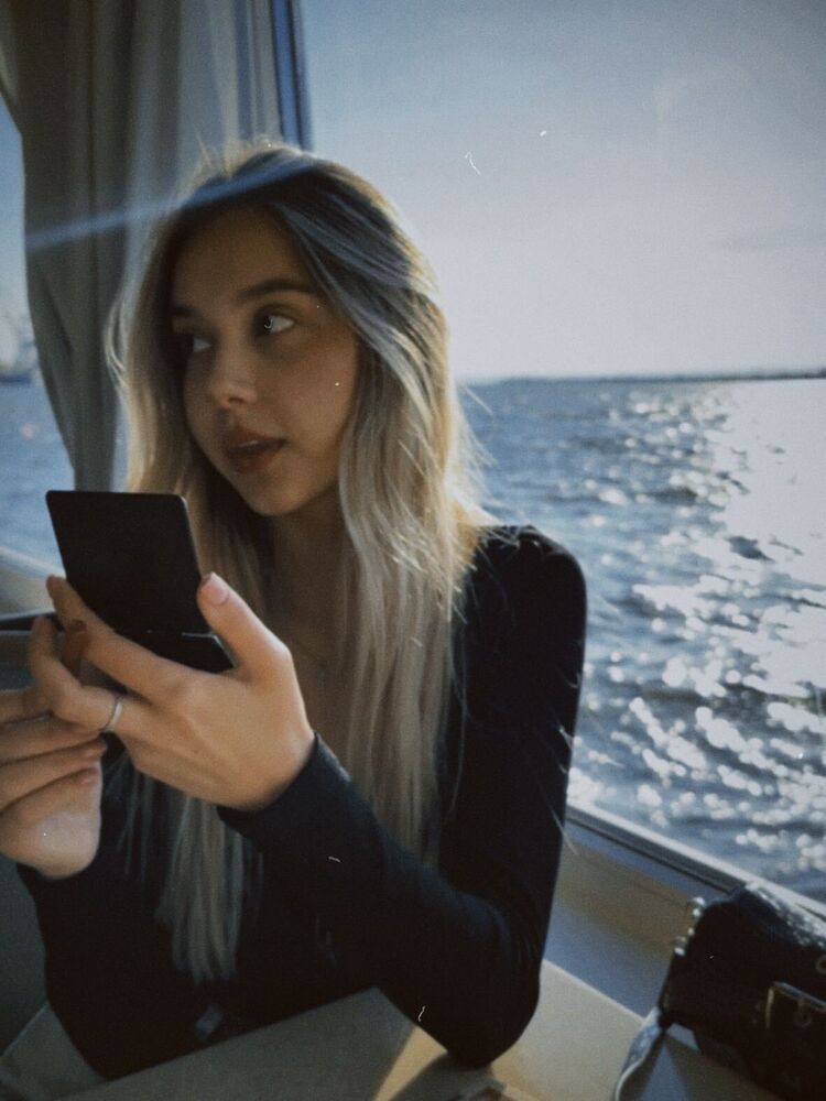  ,   , 19 ,     , c 