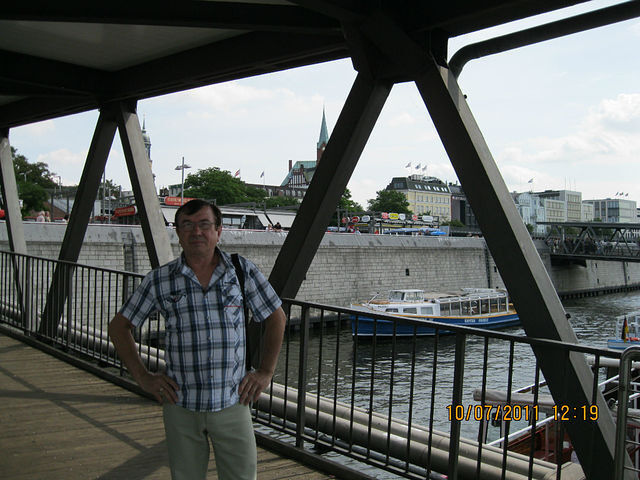  ,   , 75 ,   