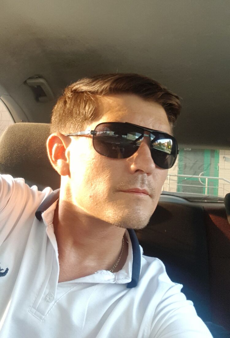  23708673  , 38 ,    