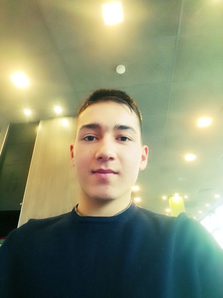 20438643  , 25 ,    