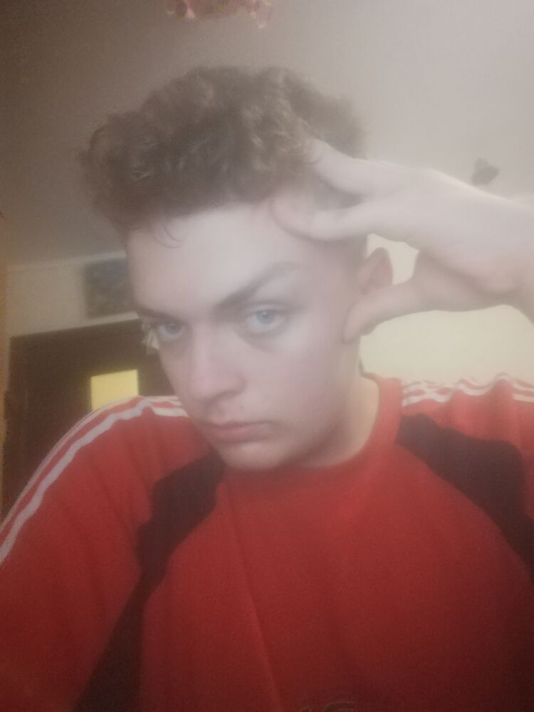  54307563  Grigory, 18 ,    