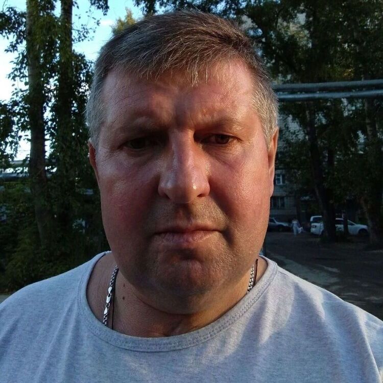  52985463  Igor, 48 ,    