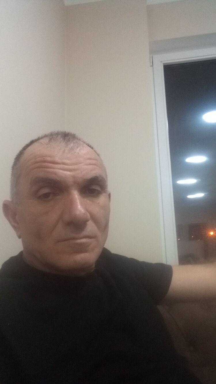  42391723  , 56 ,    