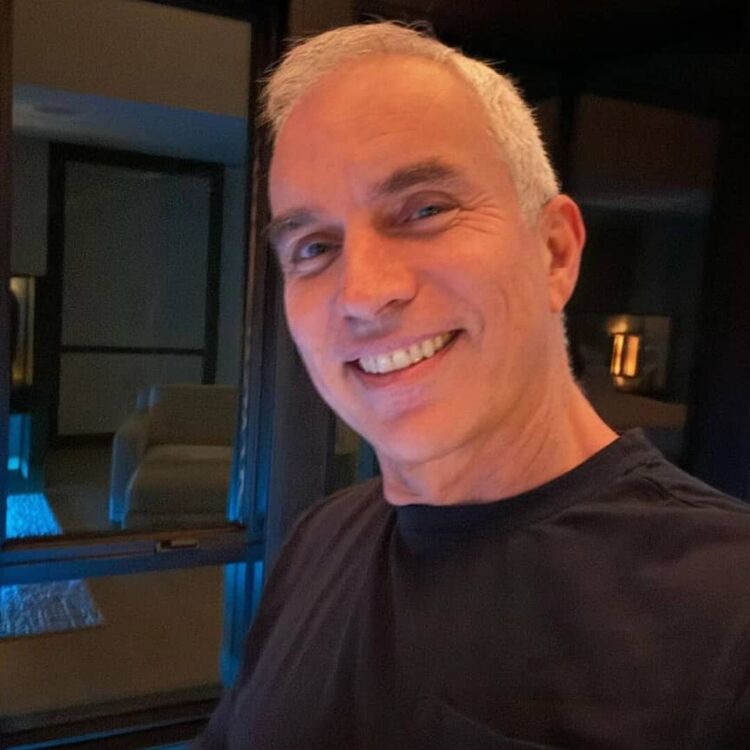  49371713  John Lucas, 56 ,    