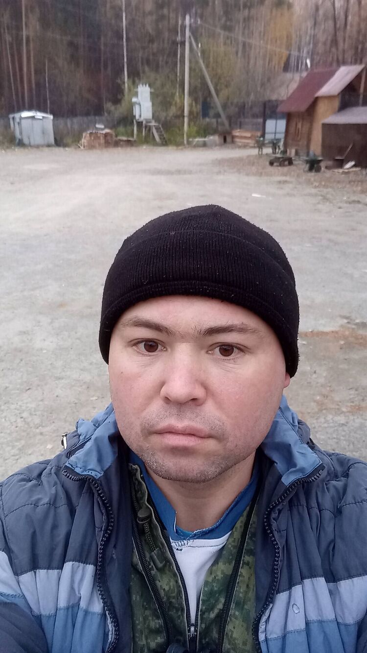  ,   Andrei, 43 ,   ,   , c 