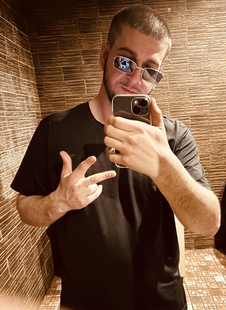  49707143  , 30 ,    