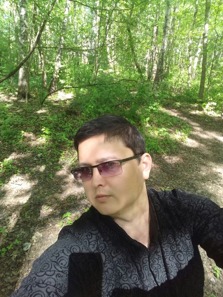  ,   Khan, 35 ,   ,   