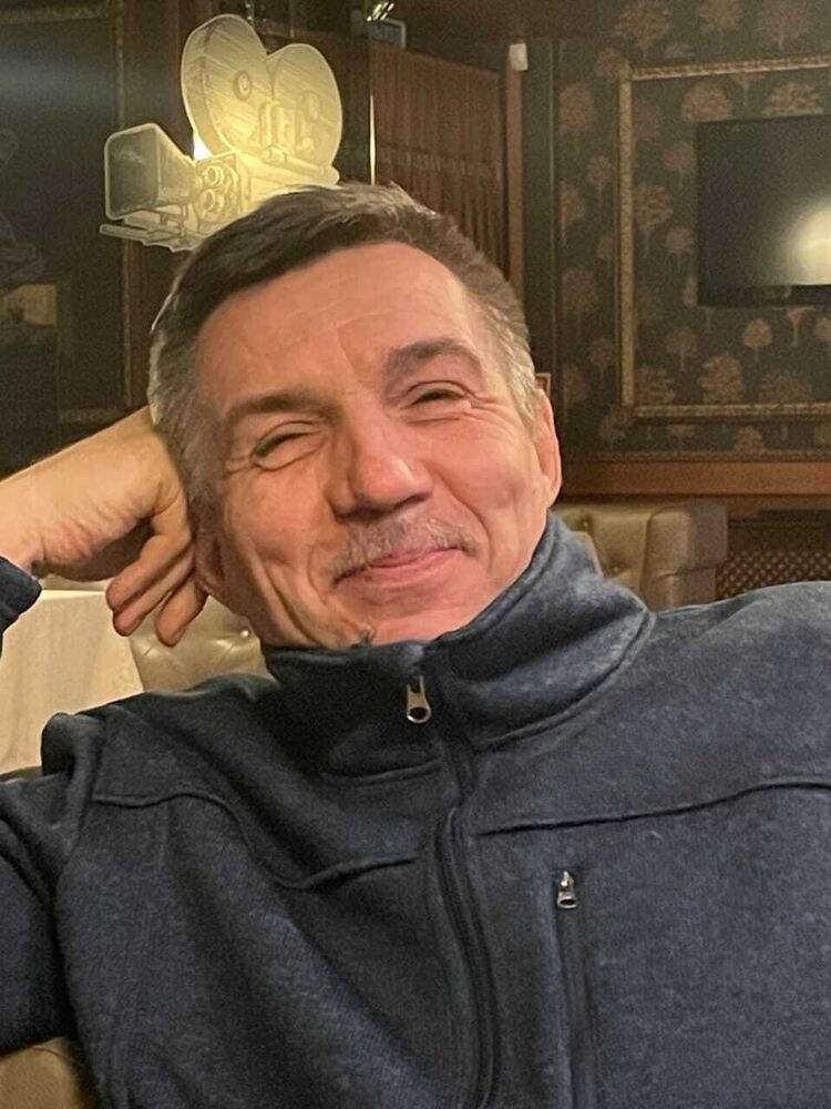 ,   Oleg, 45 ,   ,   , 