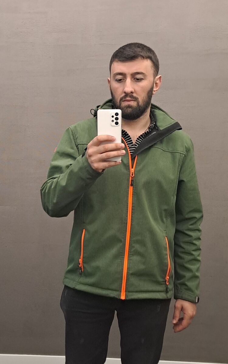  ,   Irakli, 29 ,   ,   