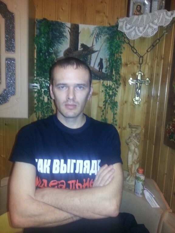  13141683  Vovik, 48 ,    