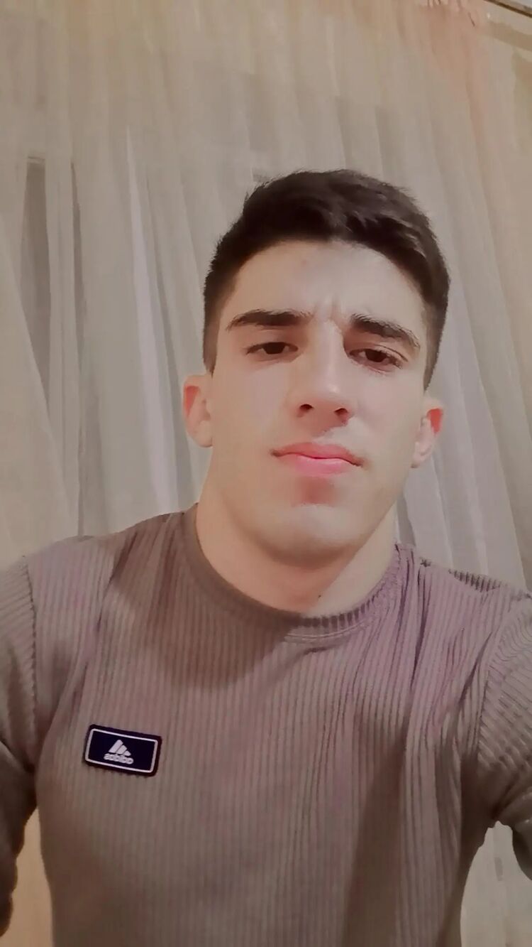  38869553  , 21 ,    