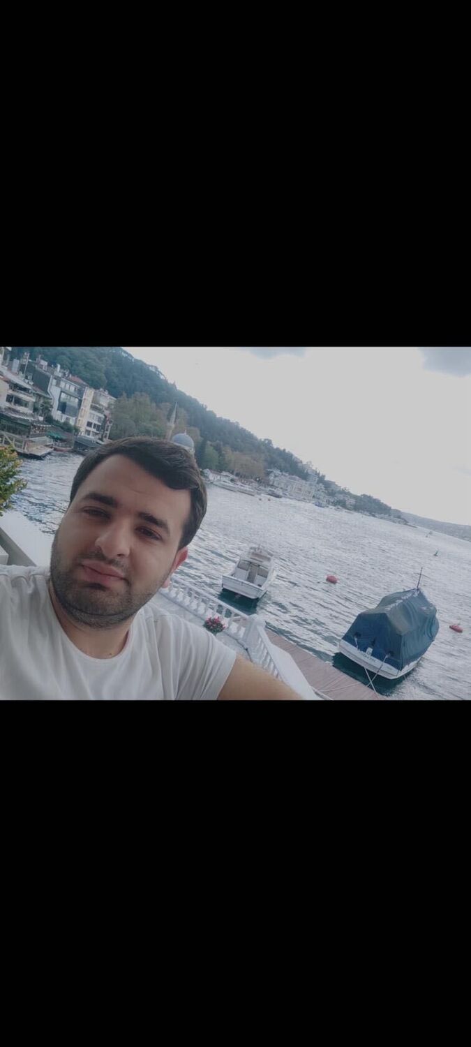  ,   Vahe, 33 ,   ,   