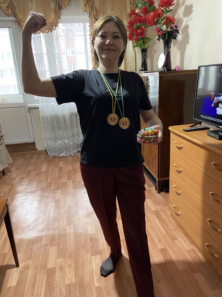  34238233  , 44 ,    