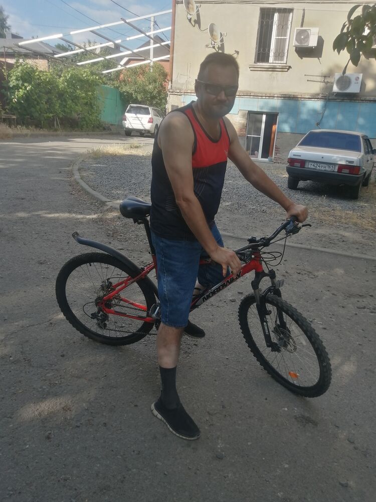  43862053  , 44 ,    --