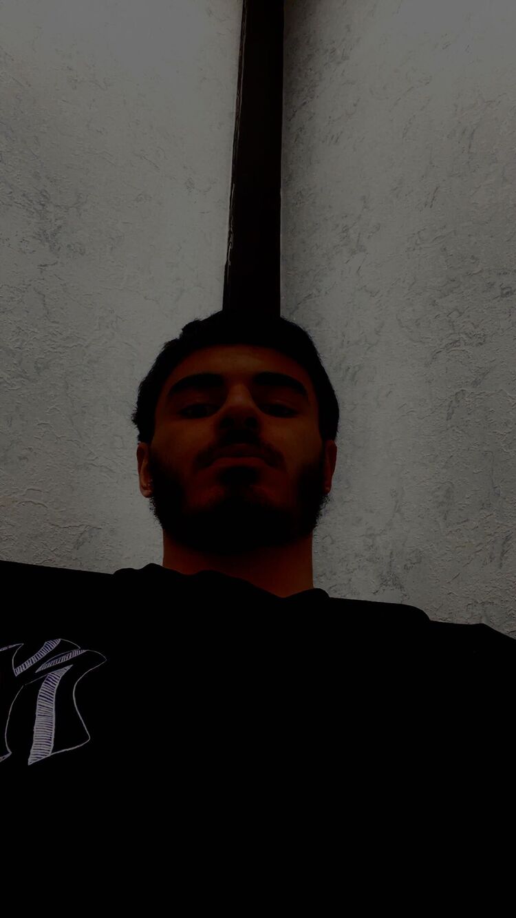  ,   Narek, 21 ,   ,   