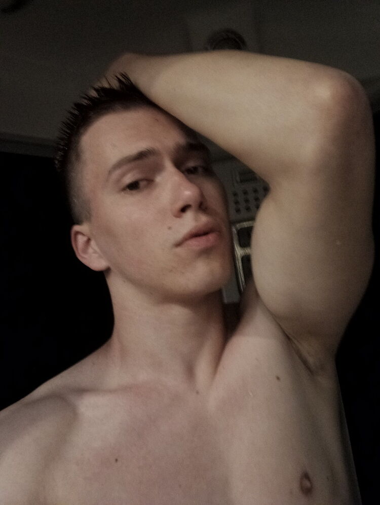  ,   Leon, 31 ,   ,   , c , 