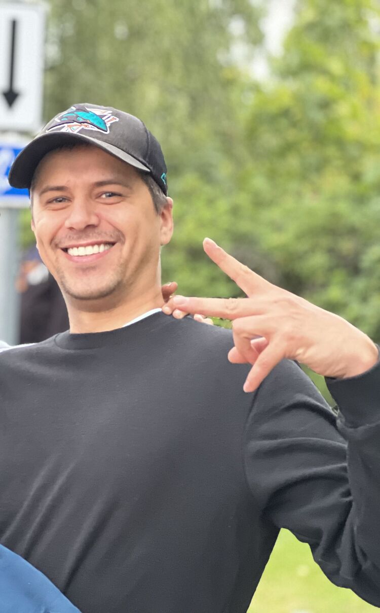  ,   Dmitri, 38 ,   ,   , c 