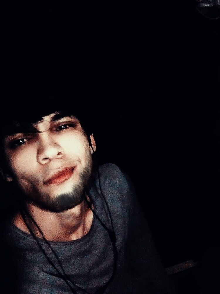  46697813  , 29 ,    