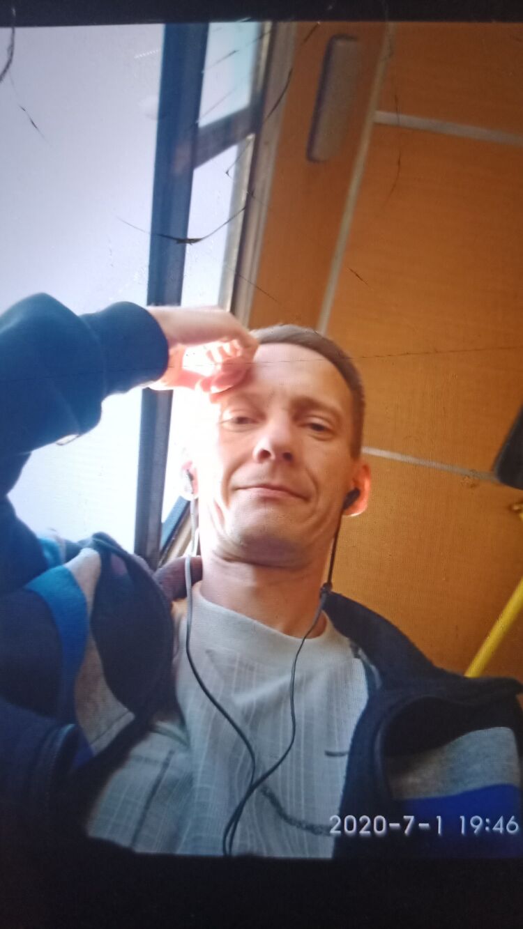  41310343  , 47 ,    