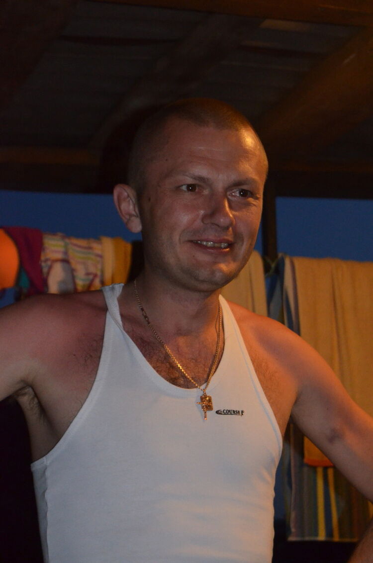  9188153  , 44 ,    