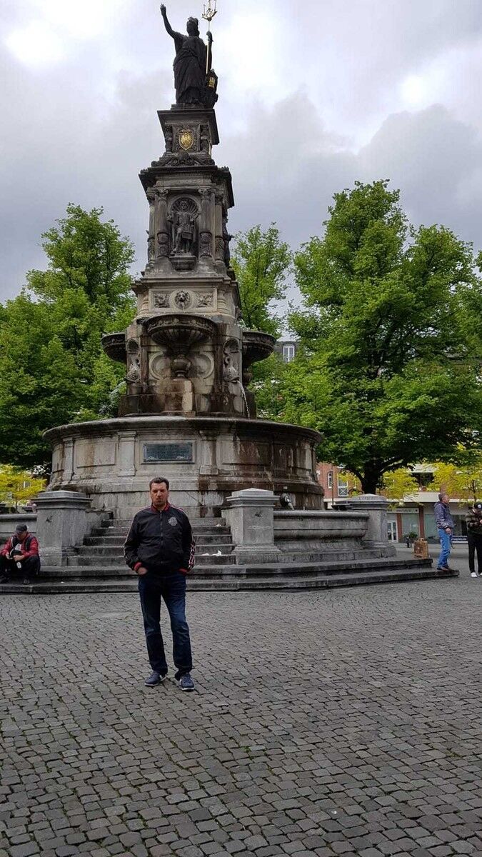  16360723  Roma, 47 ,    